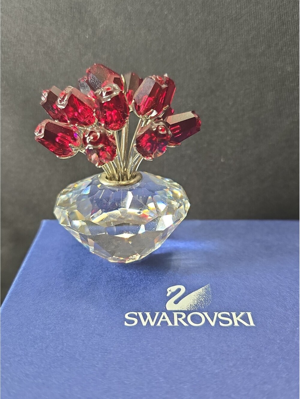Swarovski Crystal The Vase Of Red Roses 2002 With Box And Certificate Jubilee Ed